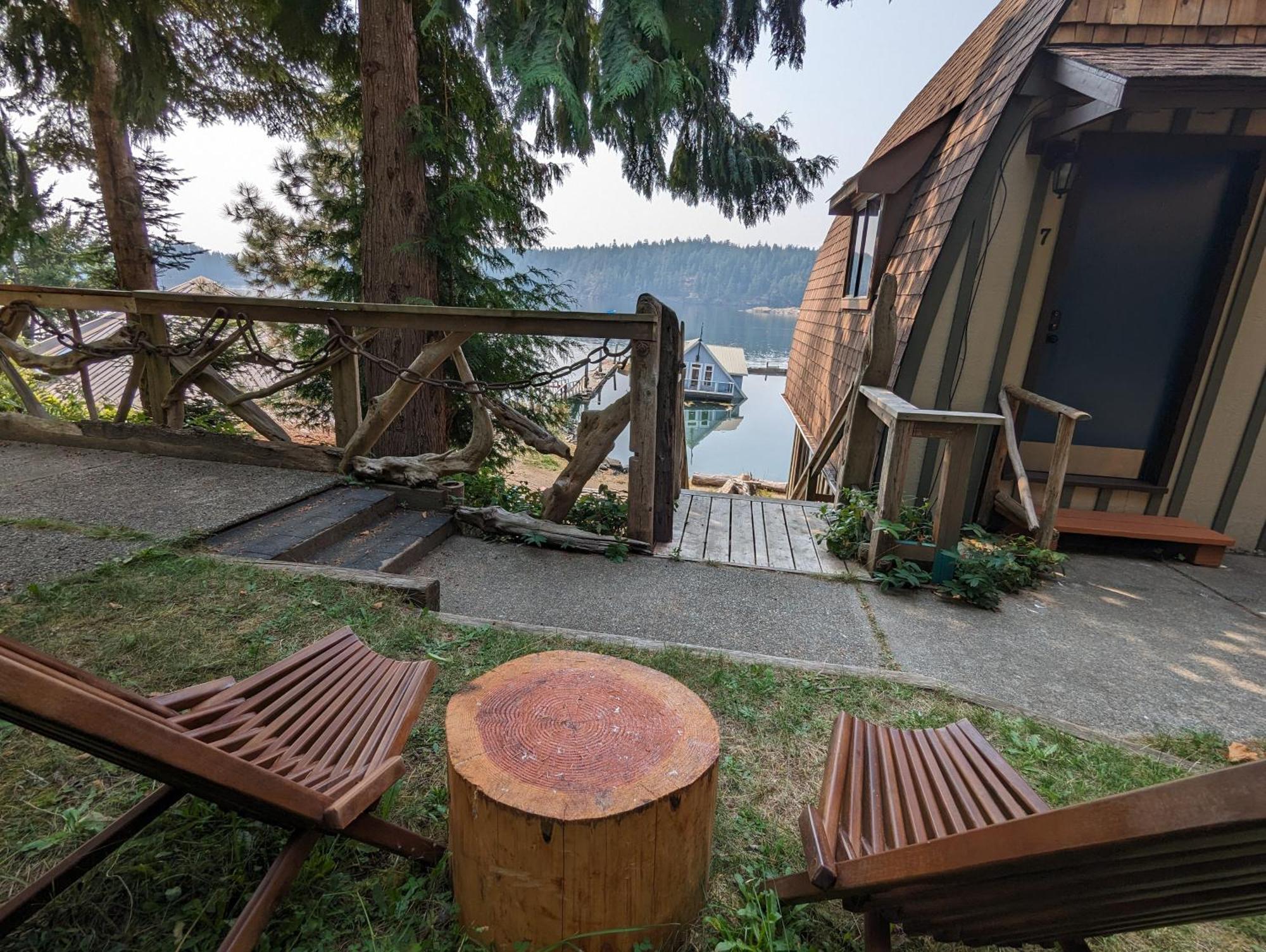 Jade Resort-Oceanfront Suites In Gowlland Harbour Heriot Bay Zewnętrze zdjęcie