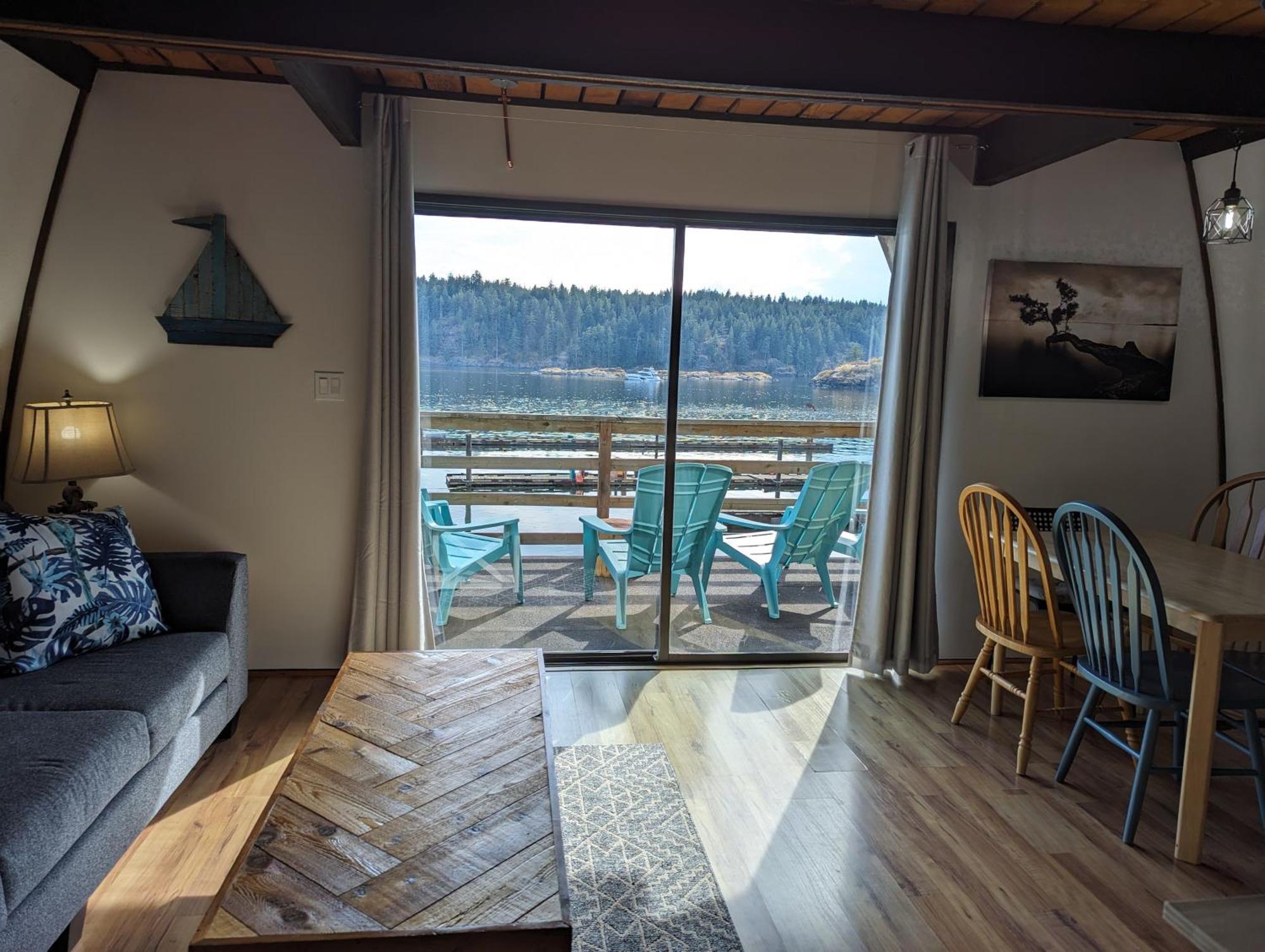 Jade Resort-Oceanfront Suites In Gowlland Harbour Heriot Bay Zewnętrze zdjęcie