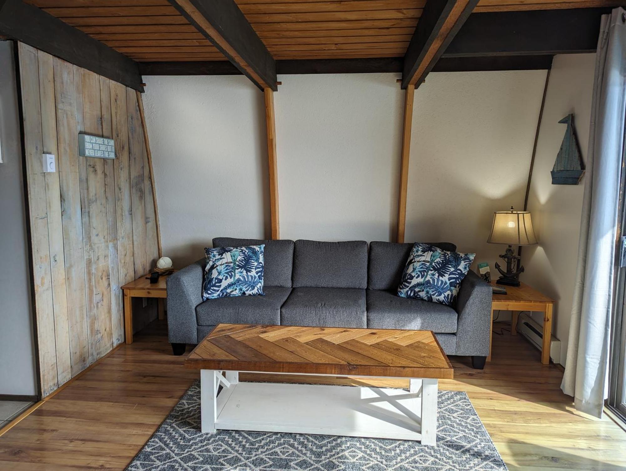 Jade Resort-Oceanfront Suites In Gowlland Harbour Heriot Bay Zewnętrze zdjęcie