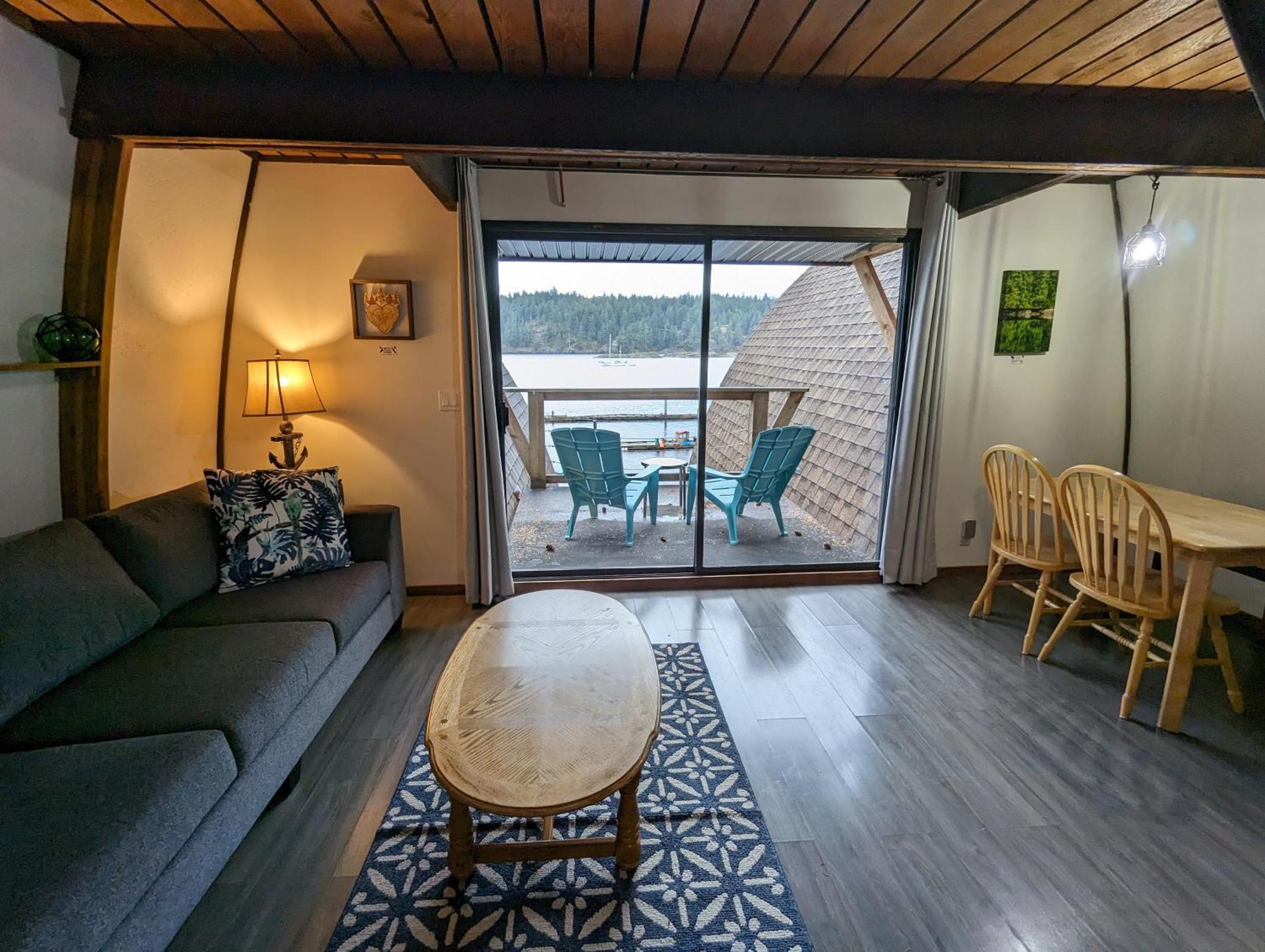 Jade Resort-Oceanfront Suites In Gowlland Harbour Heriot Bay Zewnętrze zdjęcie
